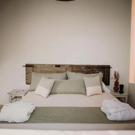 Ventitre- House Of Apulia Mea